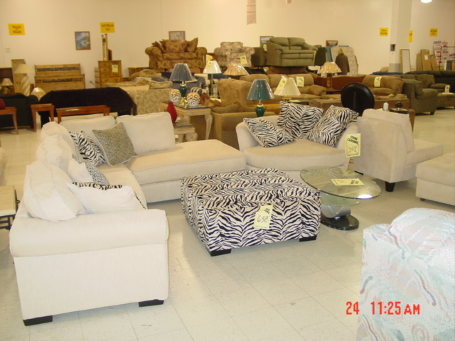 Grossman Auction Pictures From January 19, 2008 - **POSTPONED** Furniture & Matt